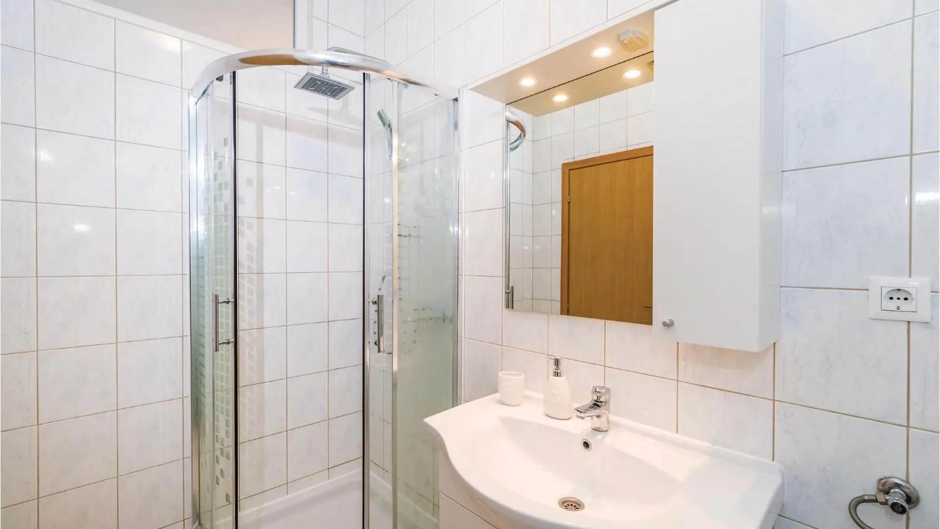 Amazing Home In Debeljak With Kitchen