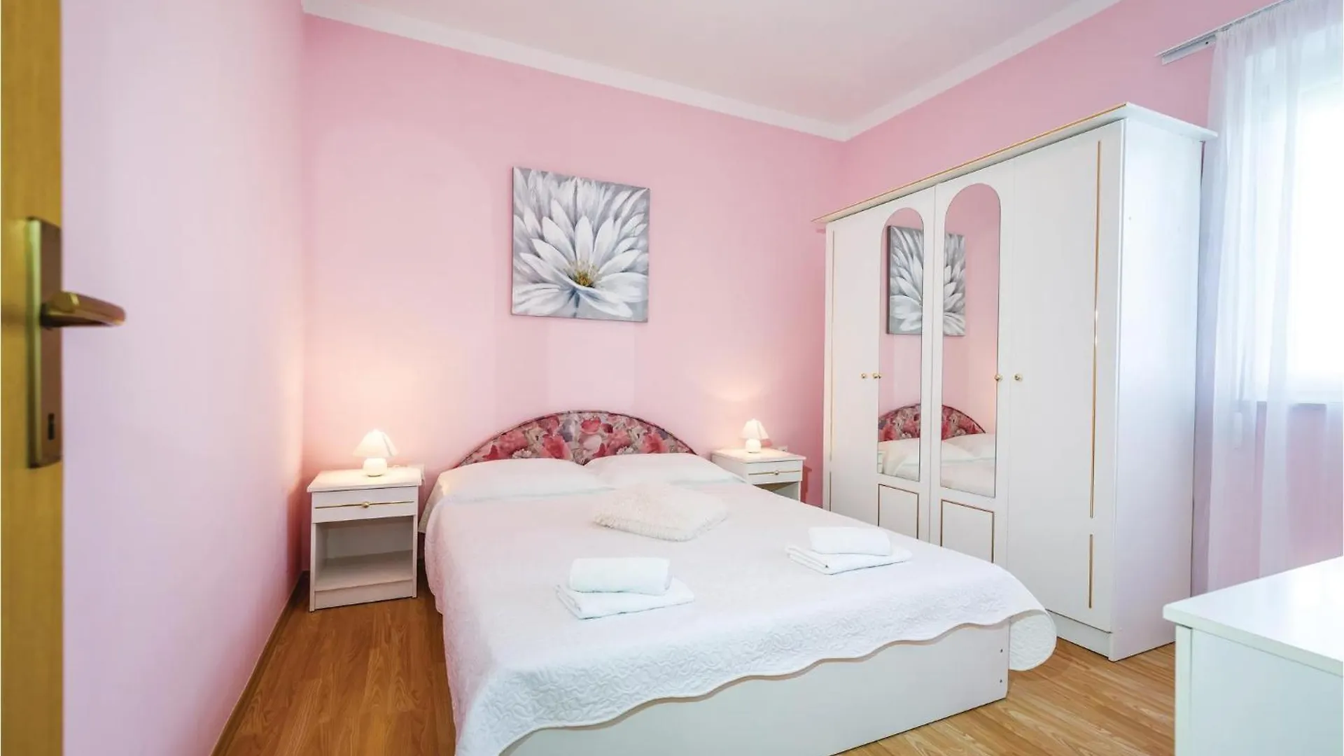 Amazing Home In Debeljak With Kitchen Croatia